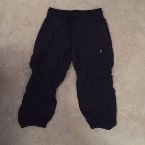 Ivivva Girl’s Cropped Pants